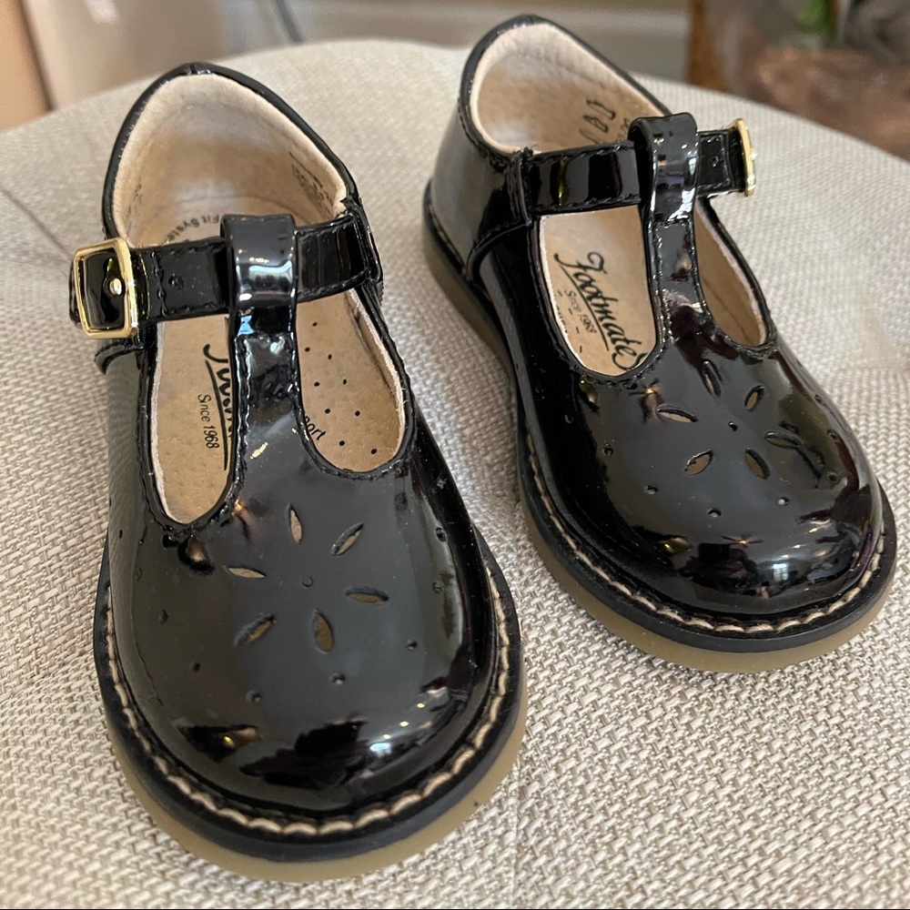 NEW Toddler Formates Sherry Mary Jane Shoes - Size 5 (Walker)
